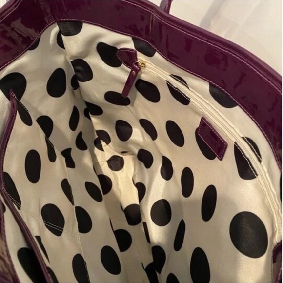 Purple, patent leather Kate Spade tote in great condition. - Picture 7 of 9